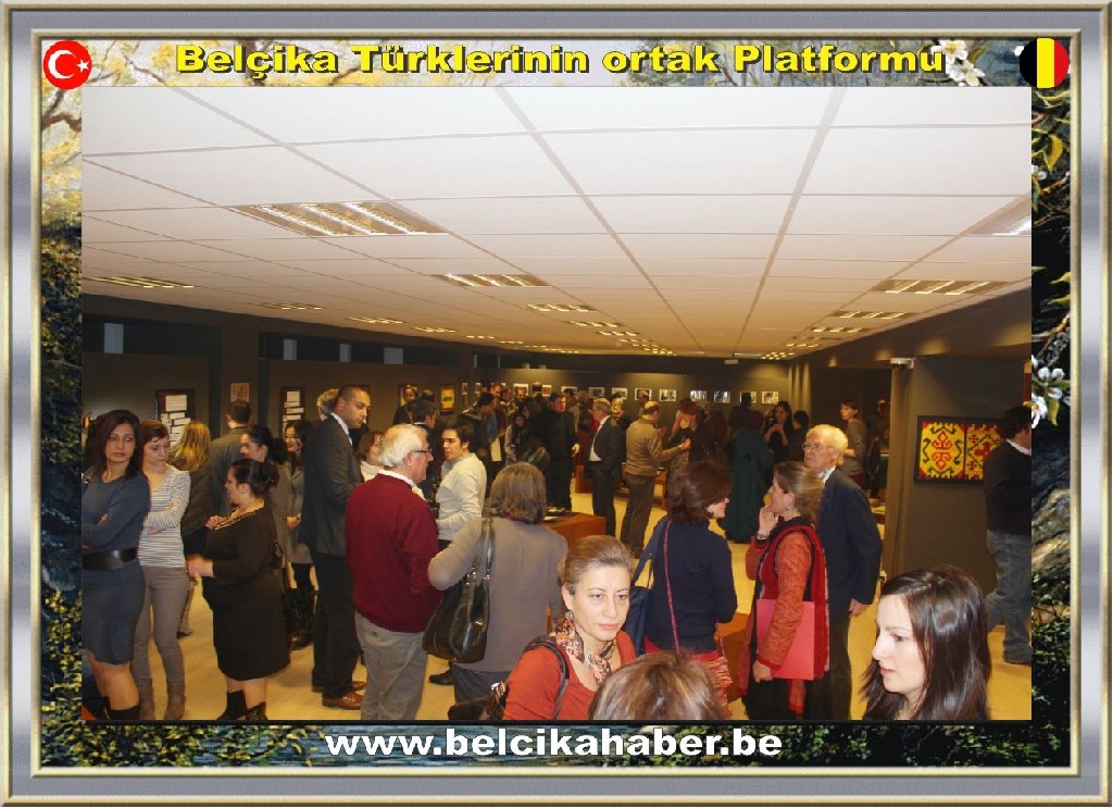 KİLİMLER KÜLTÜREL ZENGİNLİĞİN VE ÇOK KÜLTÜRLÜLÜĞÜN SİMGELERİDİR
