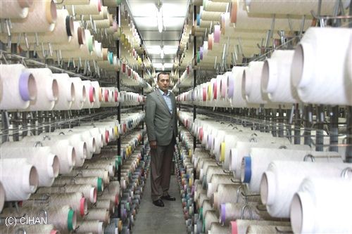 Halıcılığı Öğrendiği Belçika'da Krala Halı Satıyor