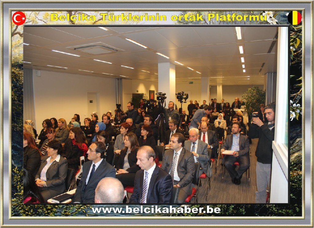 BAKAN ŞAHİN BRÜKSEL'DE STK TEMSİLCİLERİYLE GÖRÜŞTÜ