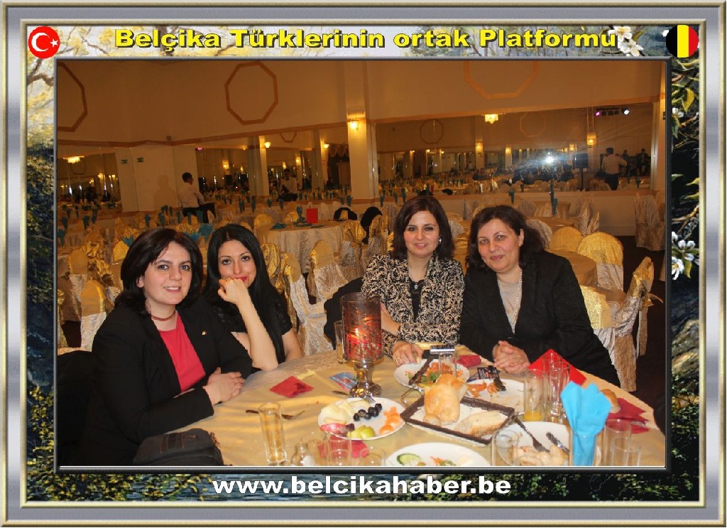 BRÜKSEL YAŞAM GECELERİ TÜRKÜ VE ŞARKILARLA ISINDI