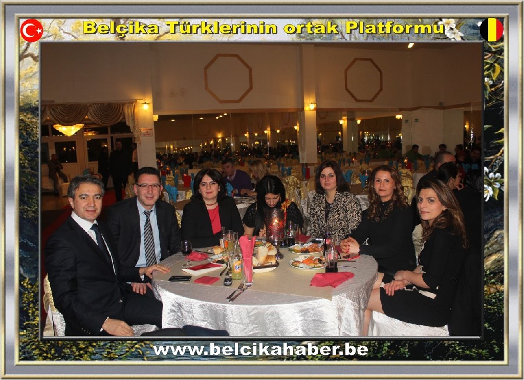 BRÜKSEL YAŞAM GECELERİ TÜRKÜ VE ŞARKILARLA ISINDI