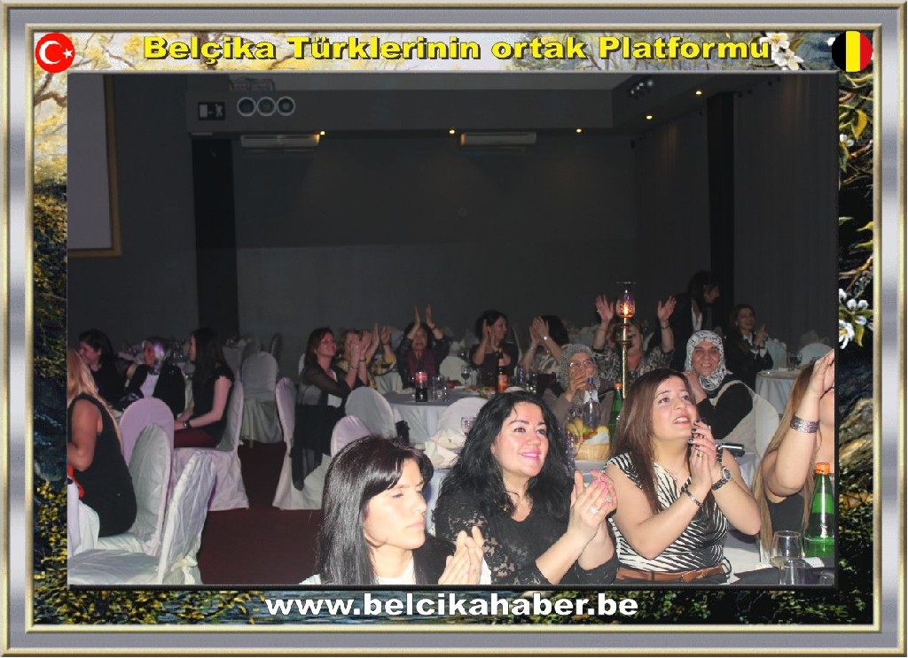CEYLAN VE ARZU KONSERLERİNDE GÖNÜLLERİ FETH ETTİ