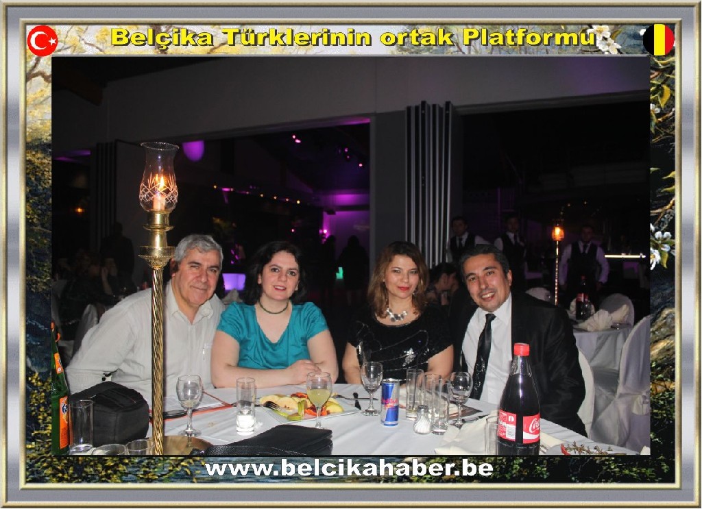 CEYLAN VE ARZU KONSERLERİNDE GÖNÜLLERİ FETH ETTİ