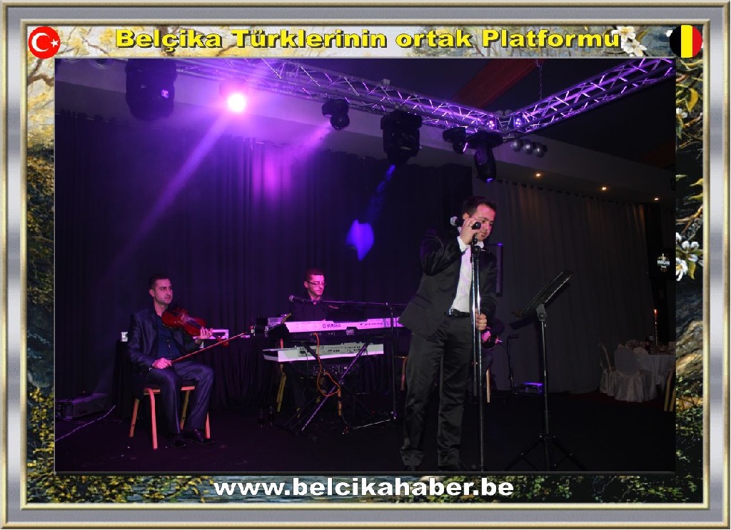 CEYLAN VE ARZU KONSERLERİNDE GÖNÜLLERİ FETH ETTİ