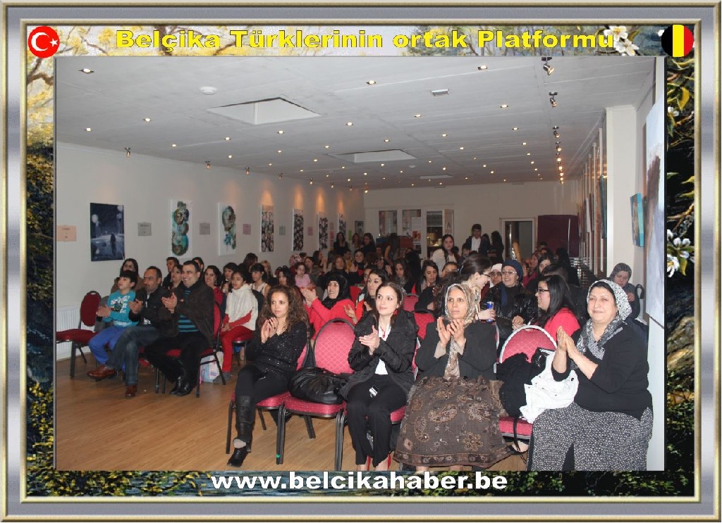 TURKISH LADY GENÇLERİNİN 'ÇORABINI ÖRDÜĞÜM 'HALAY NİGHT'INA BÜYÜK İLGİ VARDI