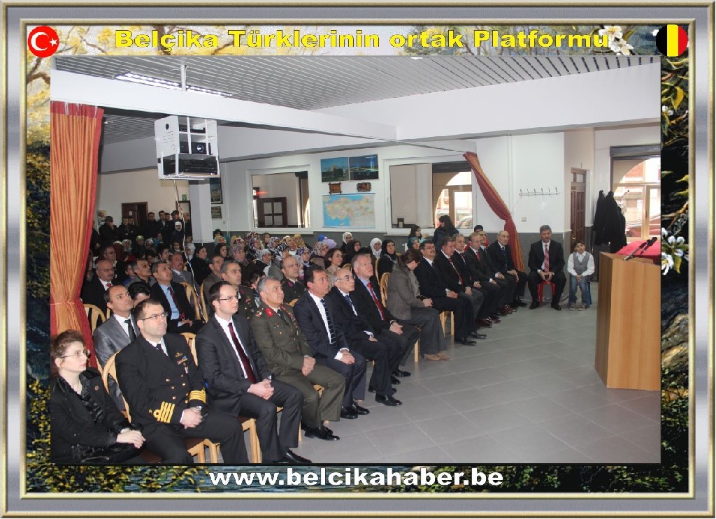 ÇANAKKALE ŞEHİTLERİ BRÜKSEL'DE ANILDI