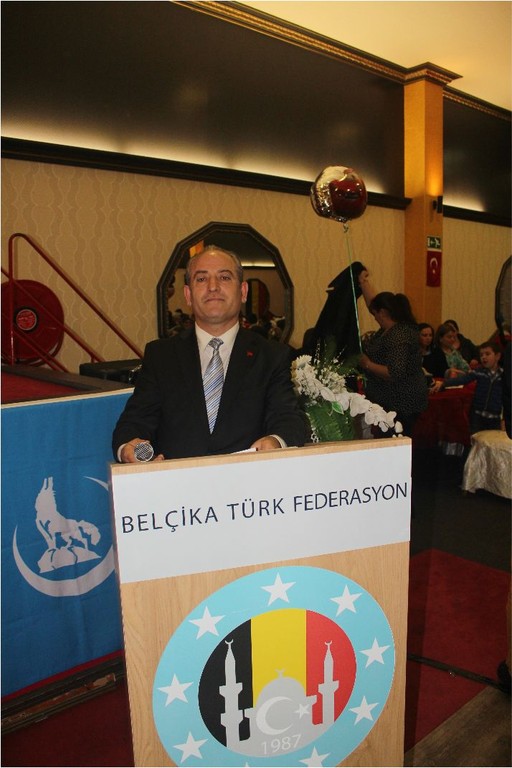 ÜLKÜCÜLER SANATÇILARIYLA COŞTU