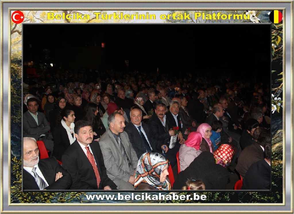 Peygamber Sevgisi Belçika'da Binlerce İnsanı Bir Araya Getirdi