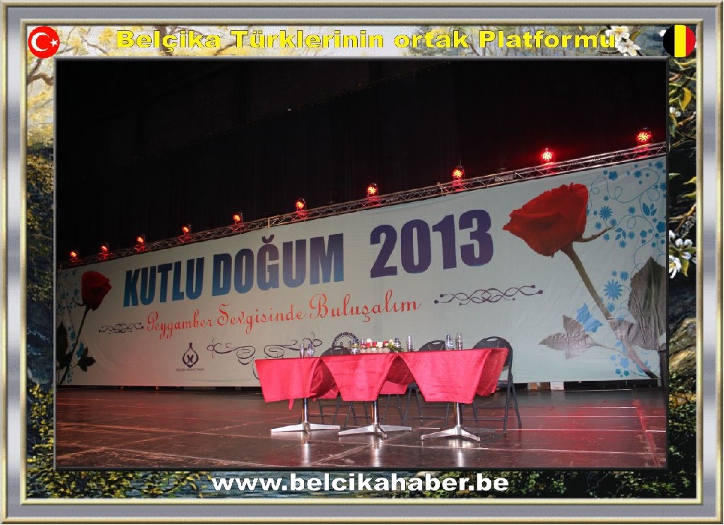 Peygamber Sevgisi Belçika'da Binlerce İnsanı Bir Araya Getirdi