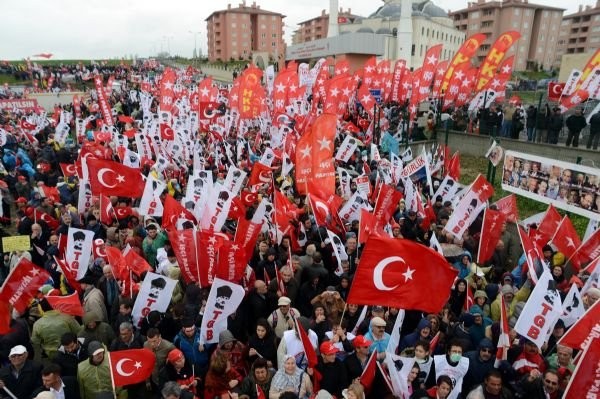 SİLİVRİDE BARİKATLAR YIKILDI