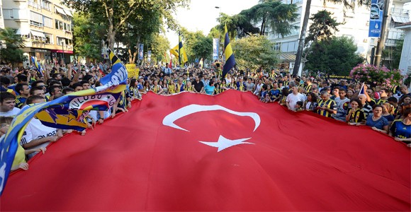 Büyük Fenerbahçe yürüyüşü 