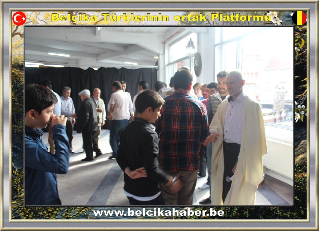EHLİBEYT CEMAATİ BAYRAMI BİR GÜN SONRA KUTLADI