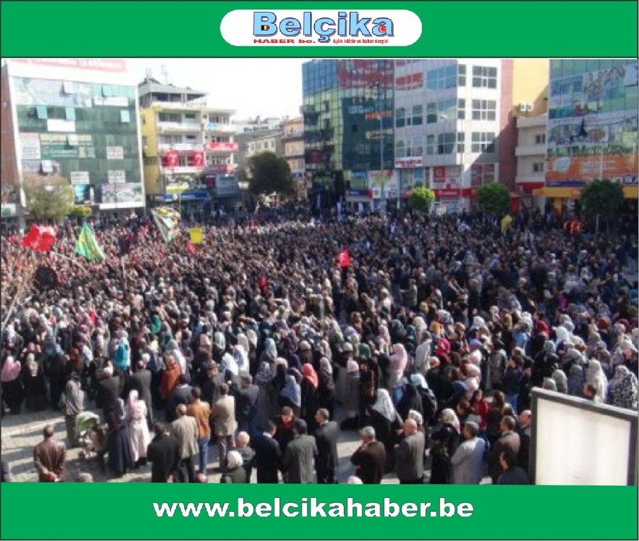 ONBİNLERCE IĞDIRLI HAYKIRDI “RAPORUNU DA AL GİT!”