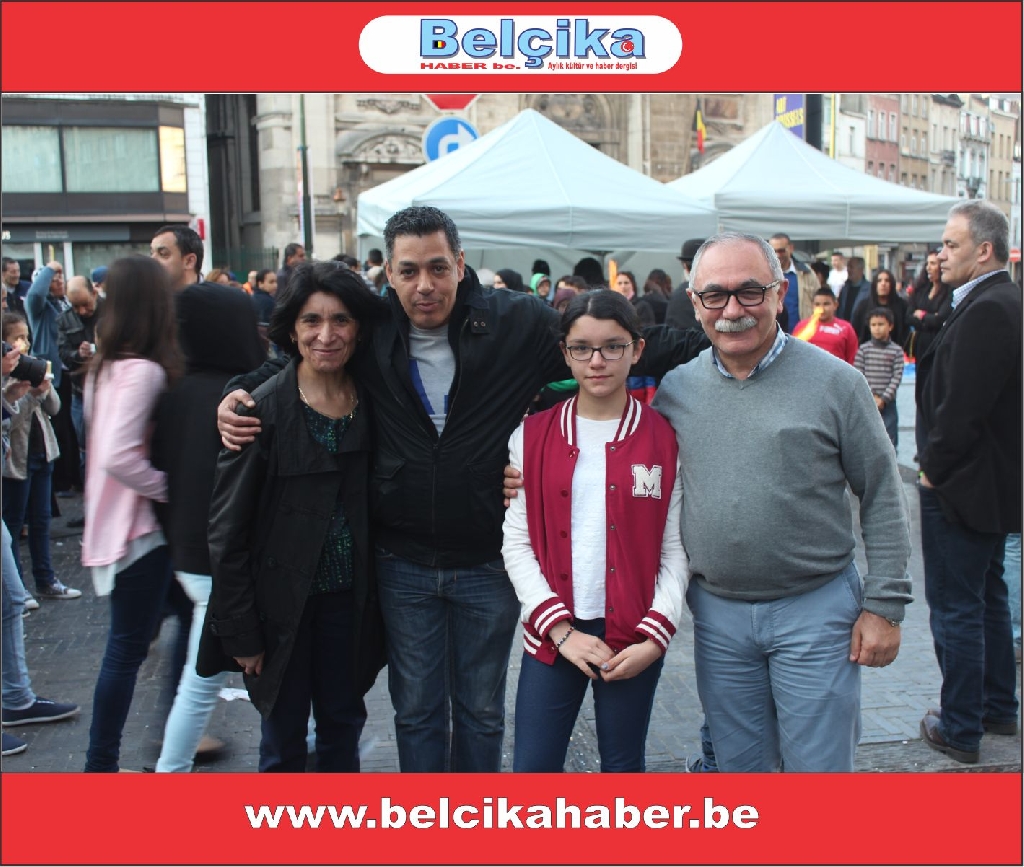 SAINT JOSSE MAHALLE FESTİVALİNDE FUNDA İLE COŞTULAR