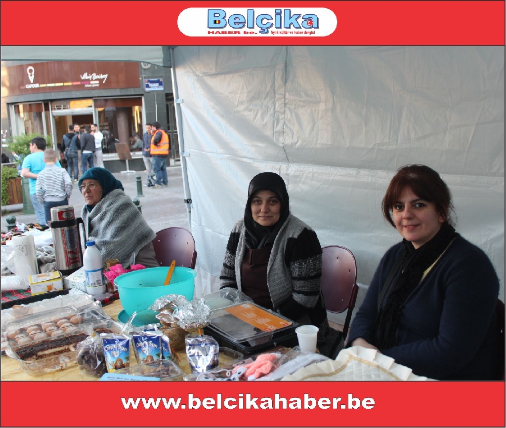 SAINT JOSSE MAHALLE FESTİVALİNDE FUNDA İLE COŞTULAR