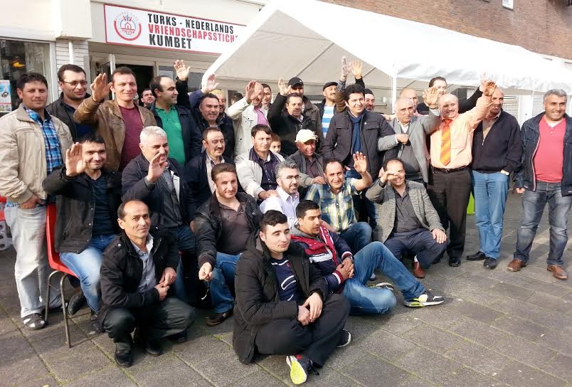 Sanatçı Yıldırım Hayranlarıyla Buluştu