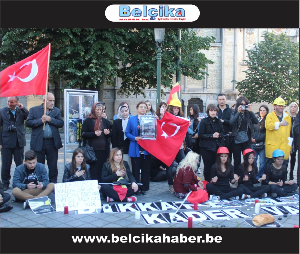 Brüksel'de Soma şehitleri için sessiz eylem yaptılar