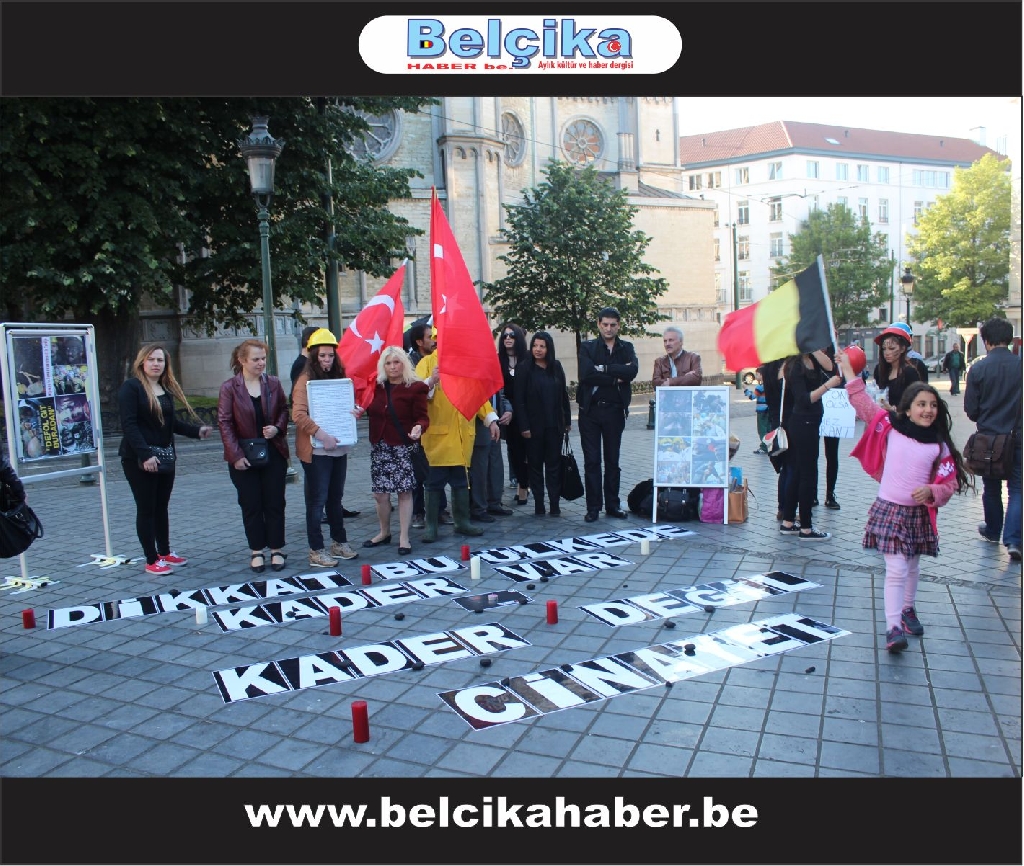 Brüksel'de Soma şehitleri için sessiz eylem yaptılar