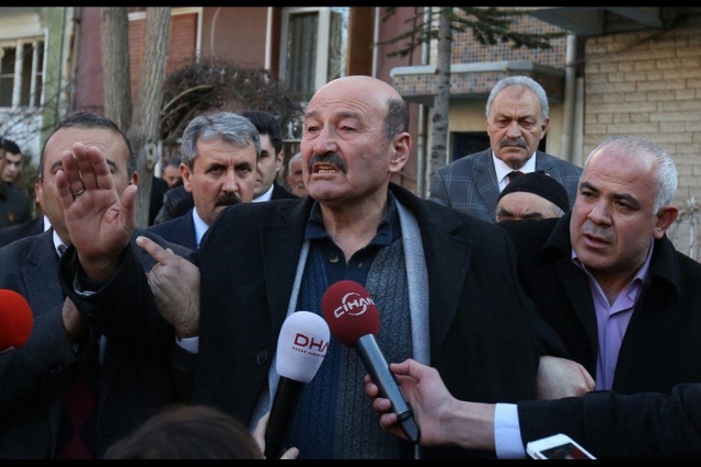 Şehit Babası İsyan Etti: Saray Yapana Kadar Uçan Tabutları Değiştirsin