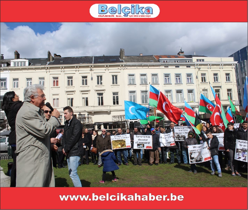 'AB'NİN KALBİNDE VE ERMENİSTAN BÜYÜKELÇİLİĞİ' ÖNÜNDE GÖRKEMLİ BİR PROTESTO GERÇEKLEŞTİRİLDİLER
