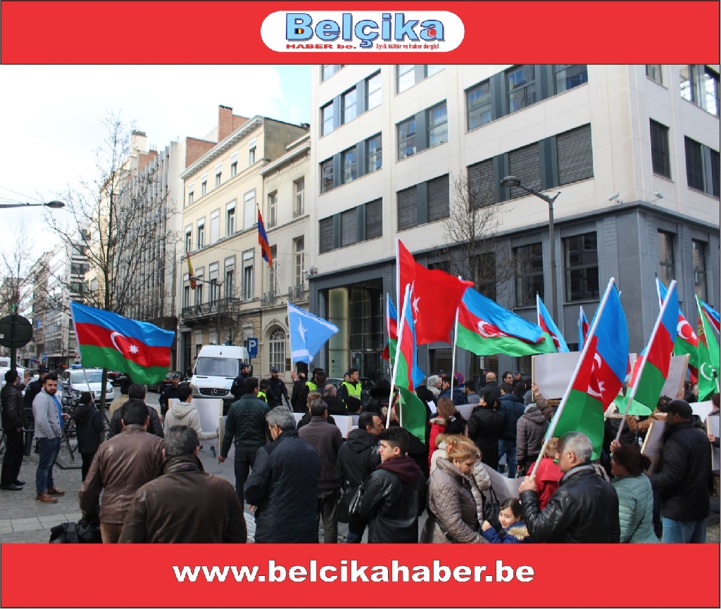 'AB'NİN KALBİNDE VE ERMENİSTAN BÜYÜKELÇİLİĞİ' ÖNÜNDE GÖRKEMLİ BİR PROTESTO GERÇEKLEŞTİRİLDİLER