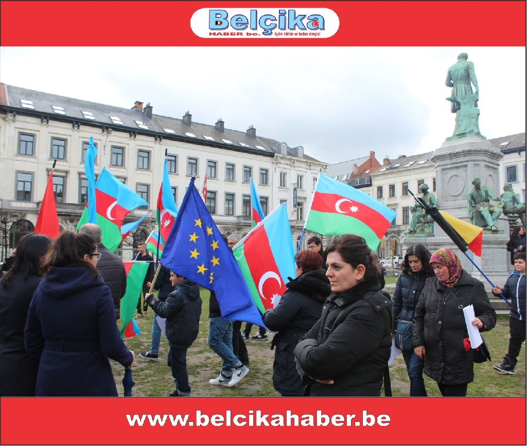 'AB'NİN KALBİNDE VE ERMENİSTAN BÜYÜKELÇİLİĞİ' ÖNÜNDE GÖRKEMLİ BİR PROTESTO GERÇEKLEŞTİRİLDİLER