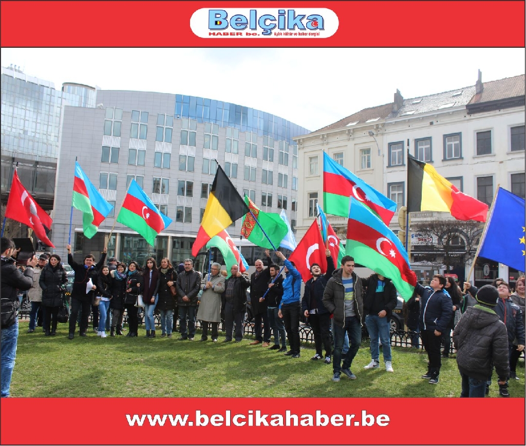 'AB'NİN KALBİNDE VE ERMENİSTAN BÜYÜKELÇİLİĞİ' ÖNÜNDE GÖRKEMLİ BİR PROTESTO GERÇEKLEŞTİRİLDİLER