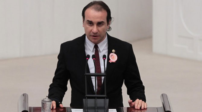 Ahmet Kutalmış Türkeş AKP’den istifa etti