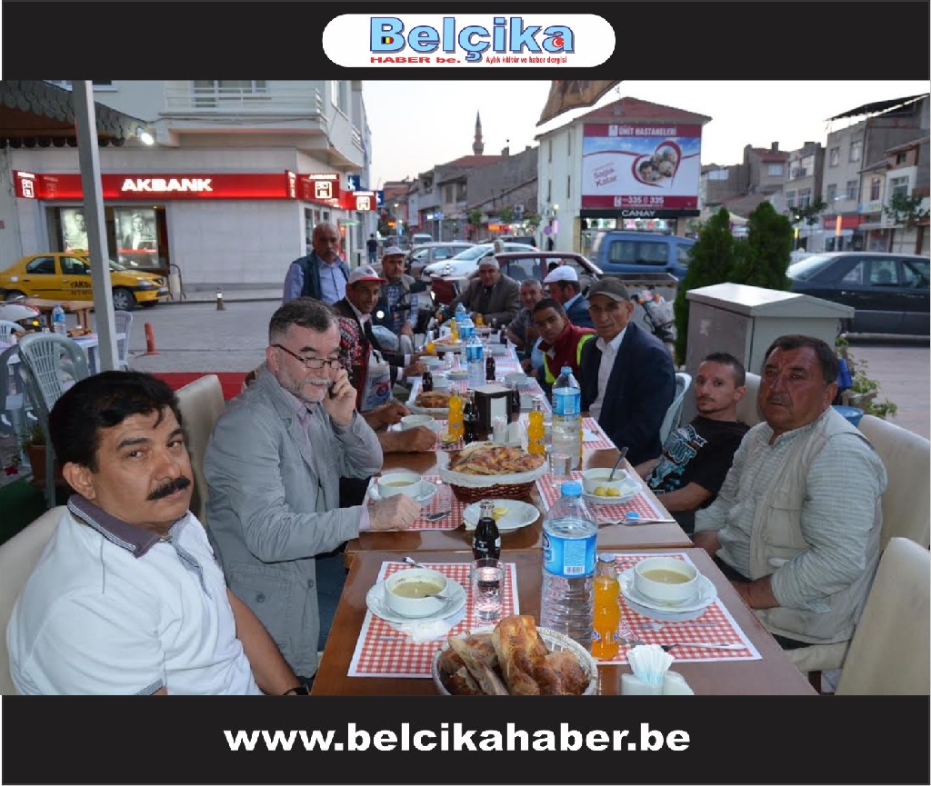 EYAD ENGELLİ VATANDAŞLARA İFTAR VERDİ