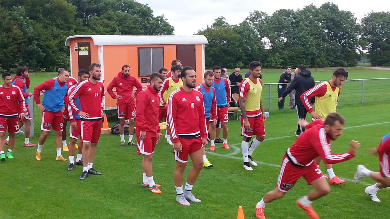 Gurbetçiler Sivasspor kampını ziyaret etti