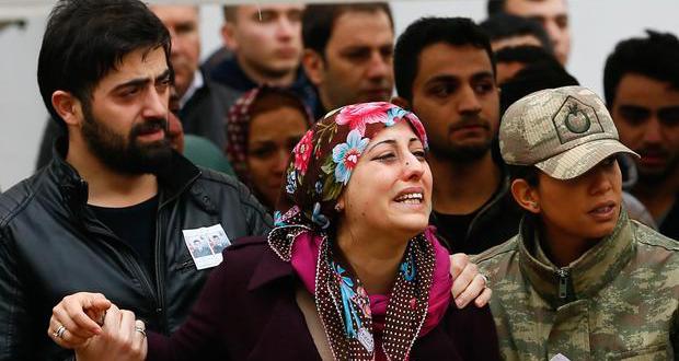 TÜRK HALKI HERGÜN ŞEHİT KALDIRMAKTAN YORULDU. BİTSİN ARTIK BU ACI