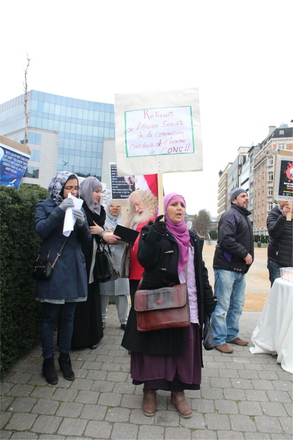 AYETULLAH NEMR’İN ŞEHADETİNİN KIRKINCI GÜNÜNÜ ANARAK, SUUDİ REJİMİNİ LANETLEDİLER.