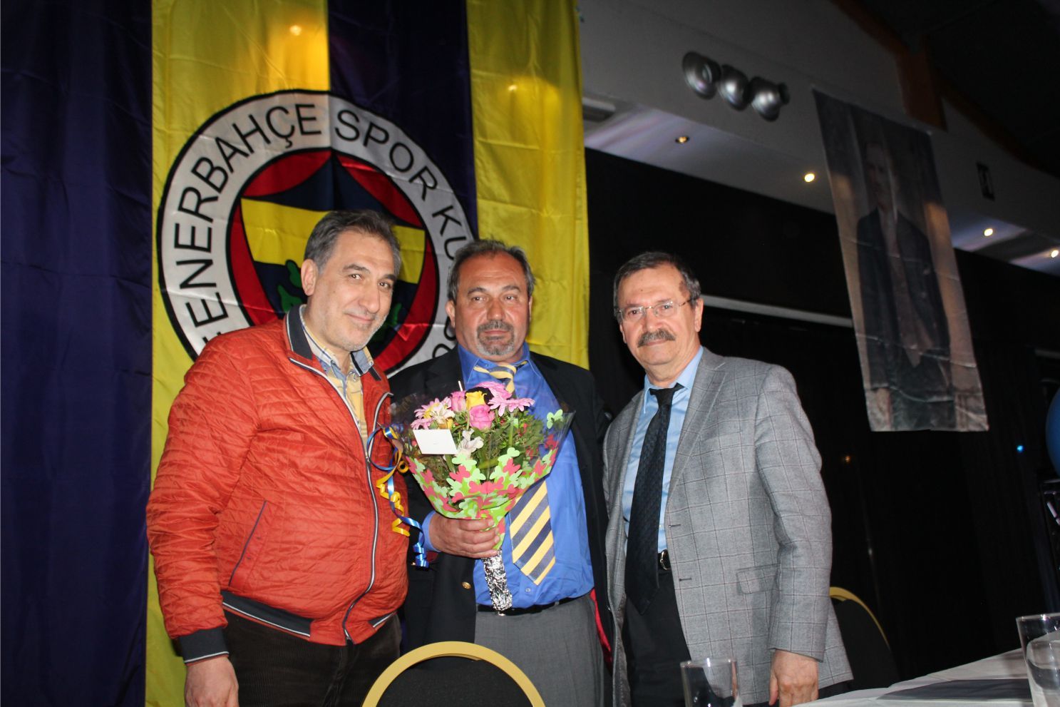 BELÇİKALI FENERBAHÇELİLERDEN TAKIMLARINA BÜYÜK DESTEK