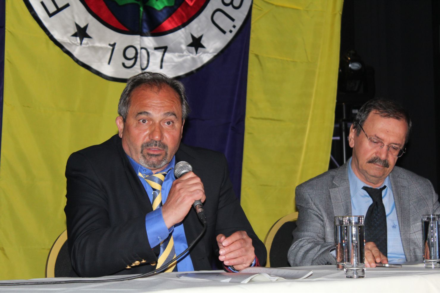 BELÇİKALI FENERBAHÇELİLERDEN TAKIMLARINA BÜYÜK DESTEK