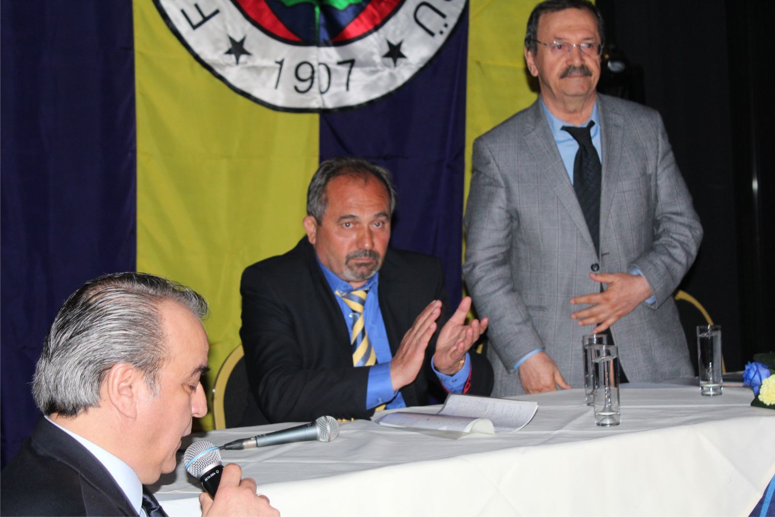 BELÇİKALI FENERBAHÇELİLERDEN TAKIMLARINA BÜYÜK DESTEK