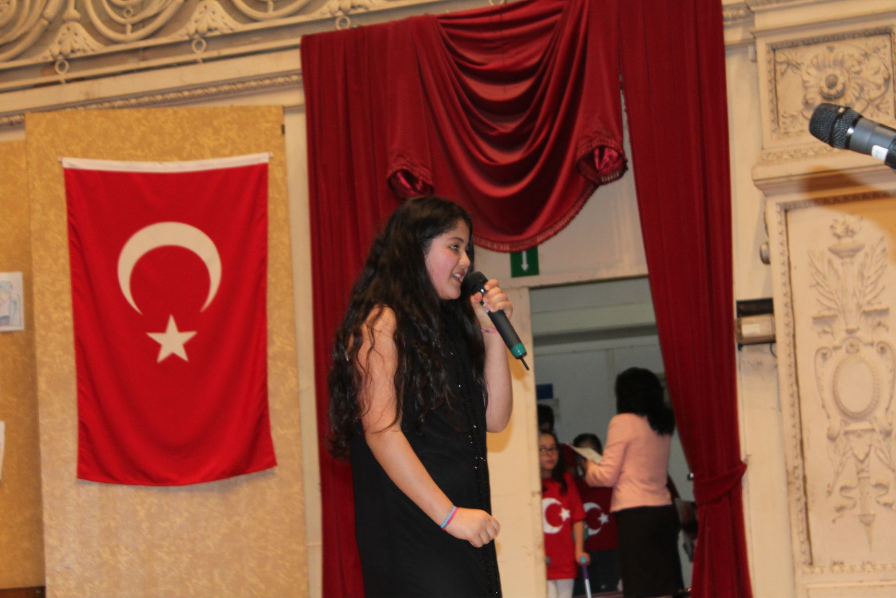 AB’nin merkezi Brüksel’de ‹23 Nisan Coşkusu› yaşandı