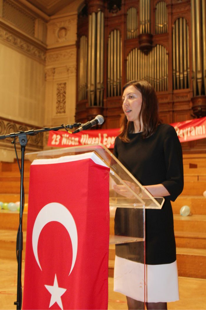 AB’nin merkezi Brüksel’de ‹23 Nisan Coşkusu› yaşandı