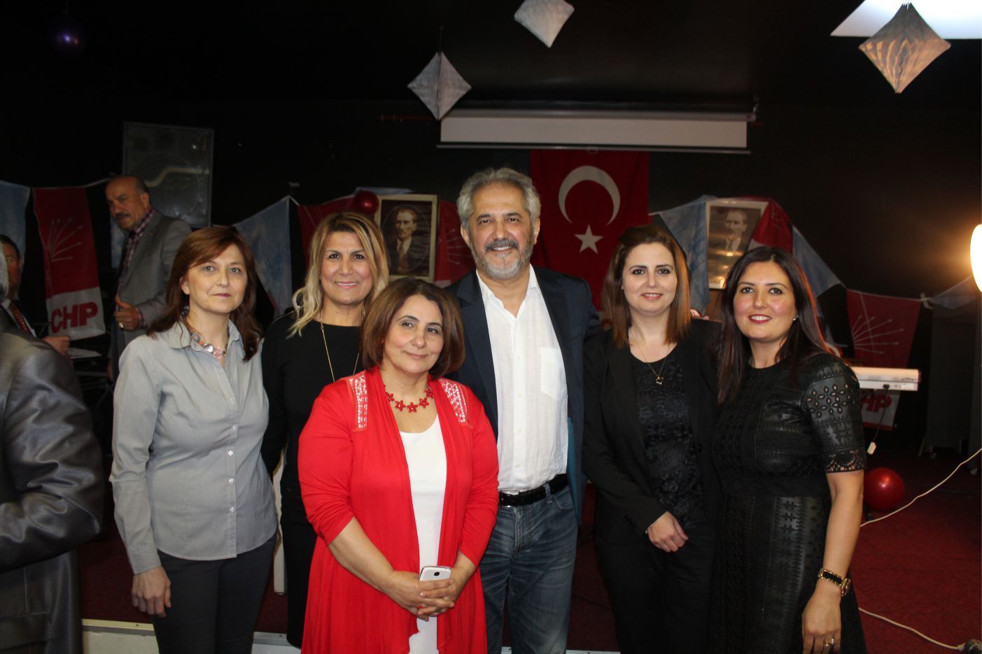 HALKTV GENEL YAYIN YÖNETMENİ HAKAN AYGÜN AVRUPAâ€™NIN KALBİ BRÜKSELâ€™DEN GÜNDEMLERİ DEĞERLENDİRDİ