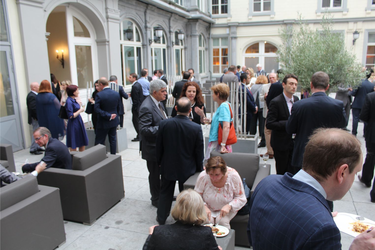 AZERBAYCAN CUMHURİYETİ KURULUŞUNU BİR RESEPSİYONLA KUTLADI