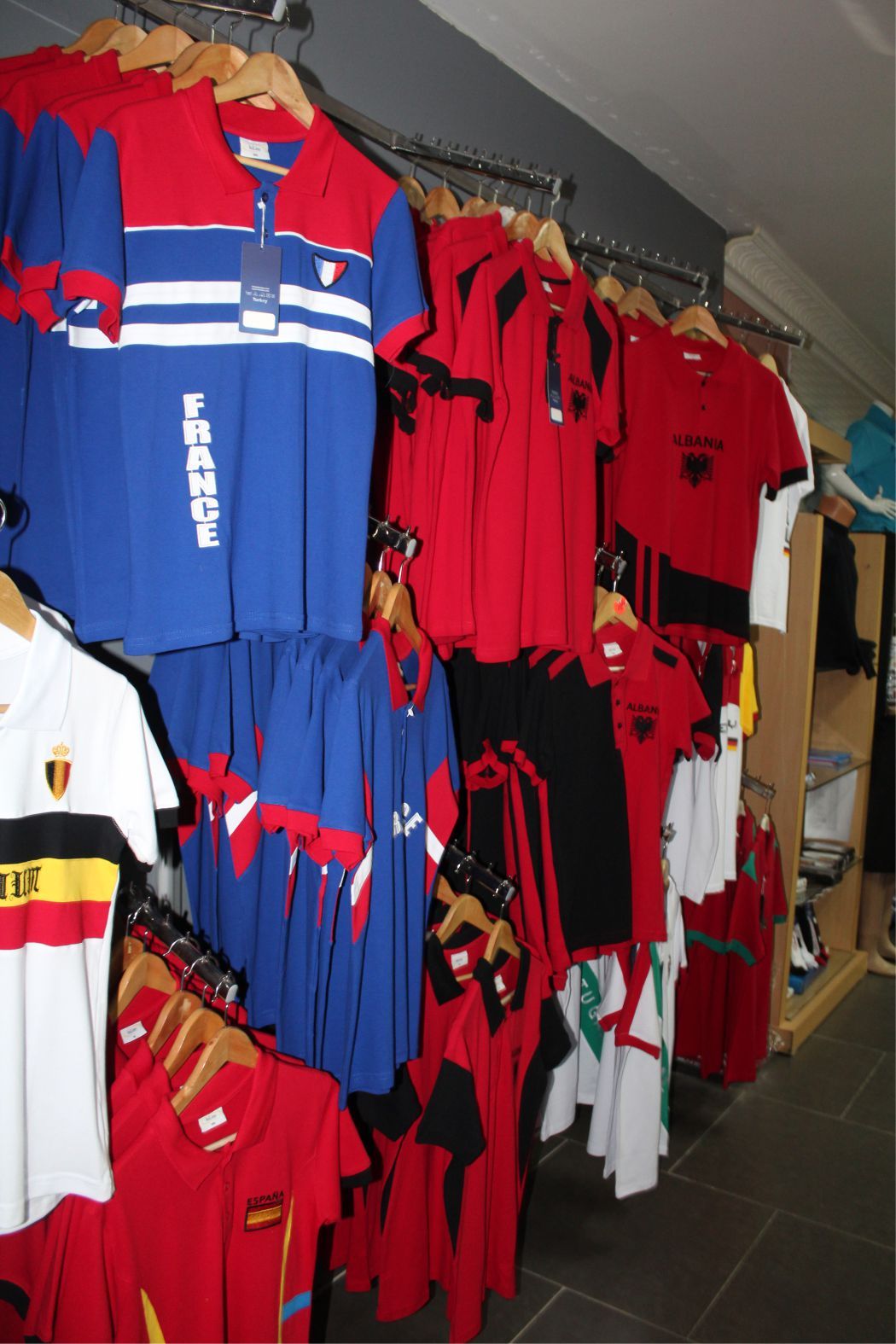 UEFA EURO 2016 İÇİN HAZIRLANAN ÜLKE TİŞÖRTLERİ HAZIR TALEP SİZDEN HİZMET BİZDEN