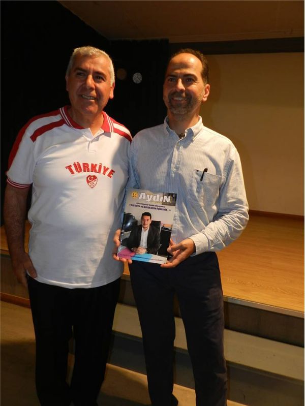 NASUH MAHRUKİ BELÇİKA ATATÜRKÇÜ DERNEĞİ'NİN KONUĞU OLDU
