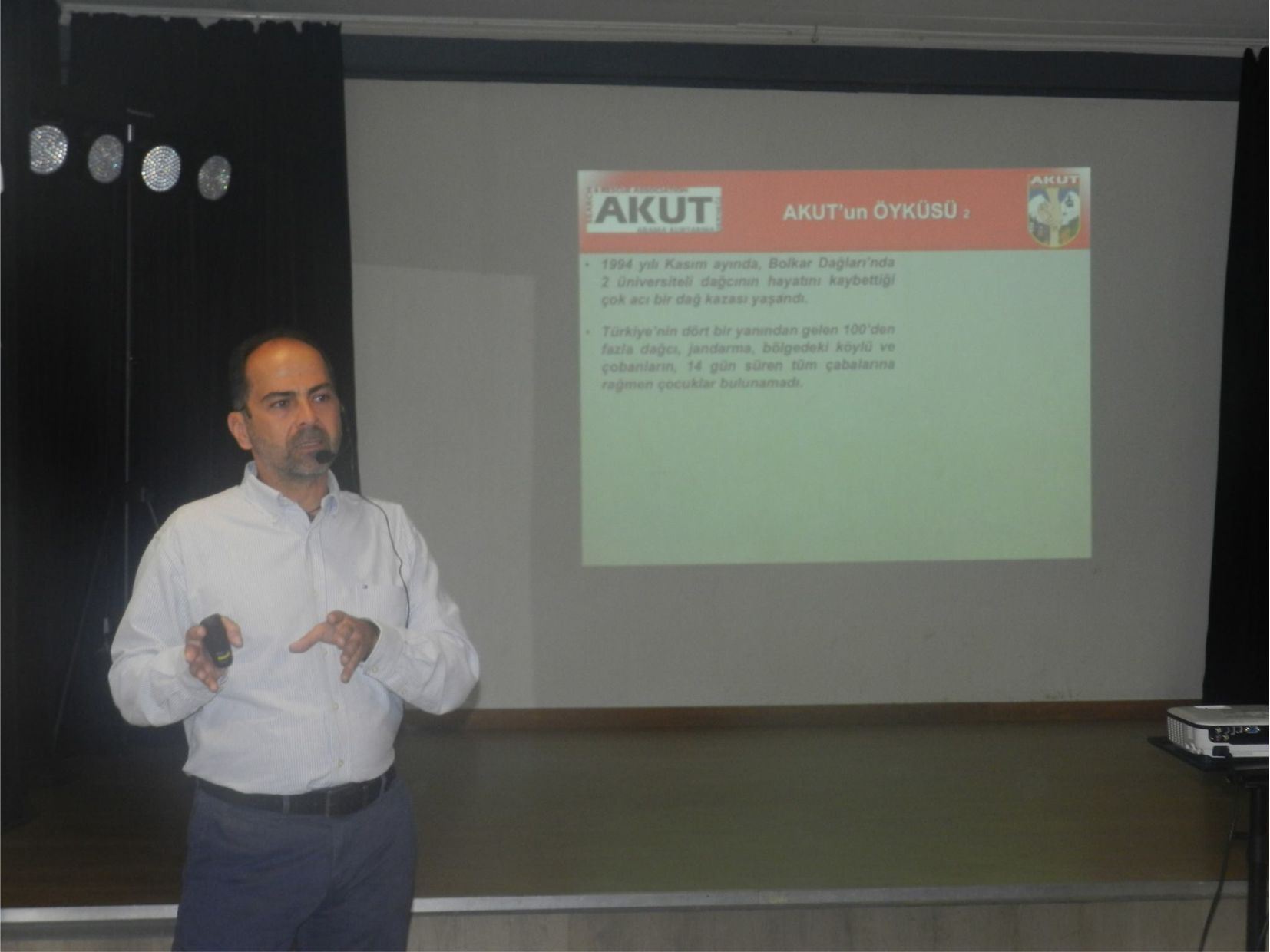 NASUH MAHRUKİ BELÇİKA ATATÜRKÇÜ DERNEĞİ'NİN KONUĞU OLDU
