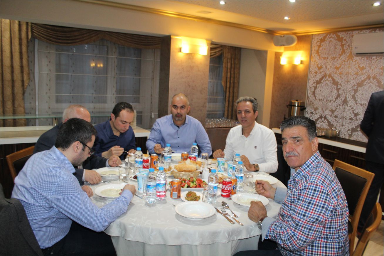 BETİAD ÜYELERİNE İFTAR PROGRAMI DÜZENLEDİ