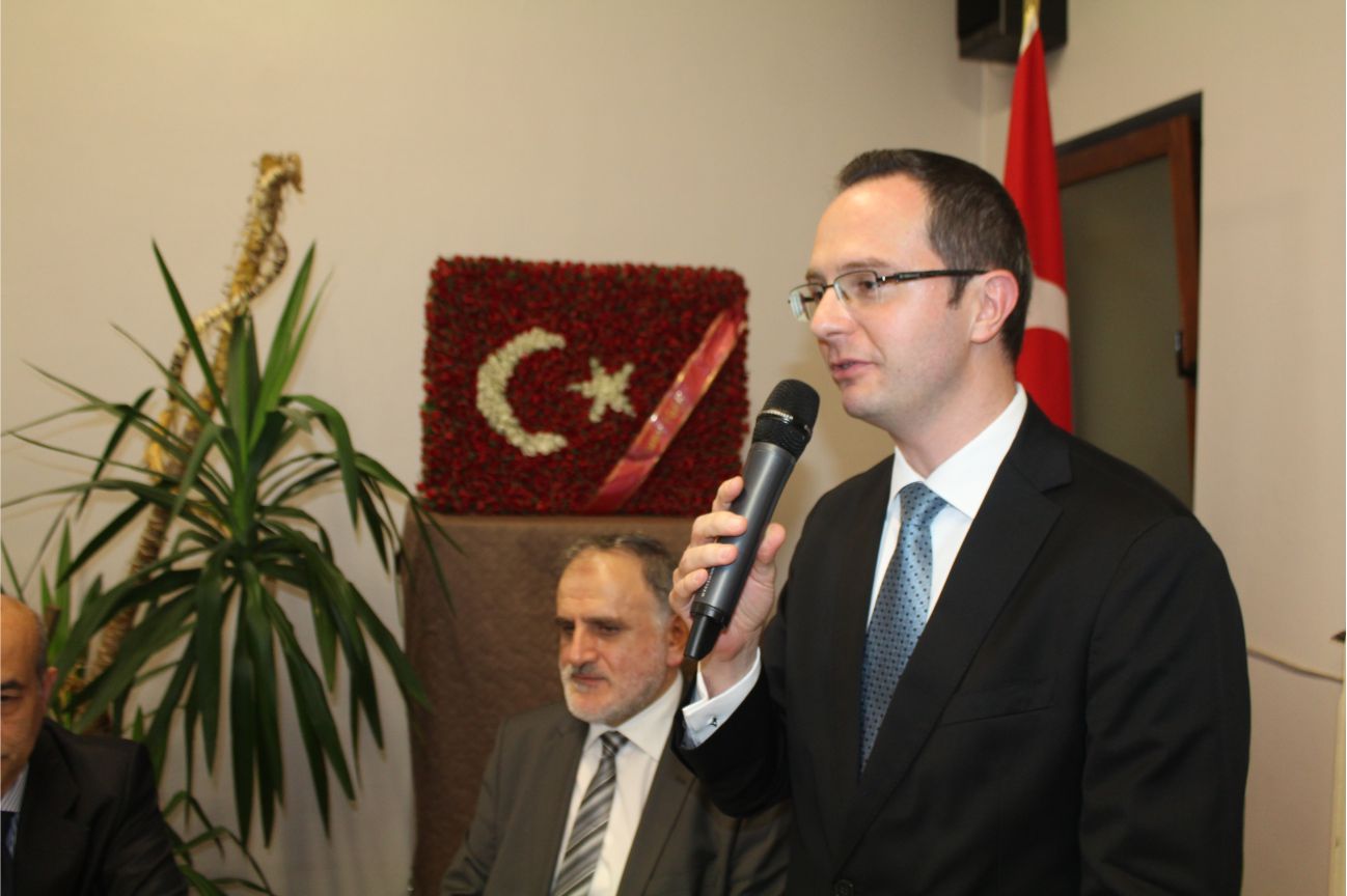 BELÇİKA DİYANET VAKFI BİR İFTAR PROGRAMI DÜZENLEDİ