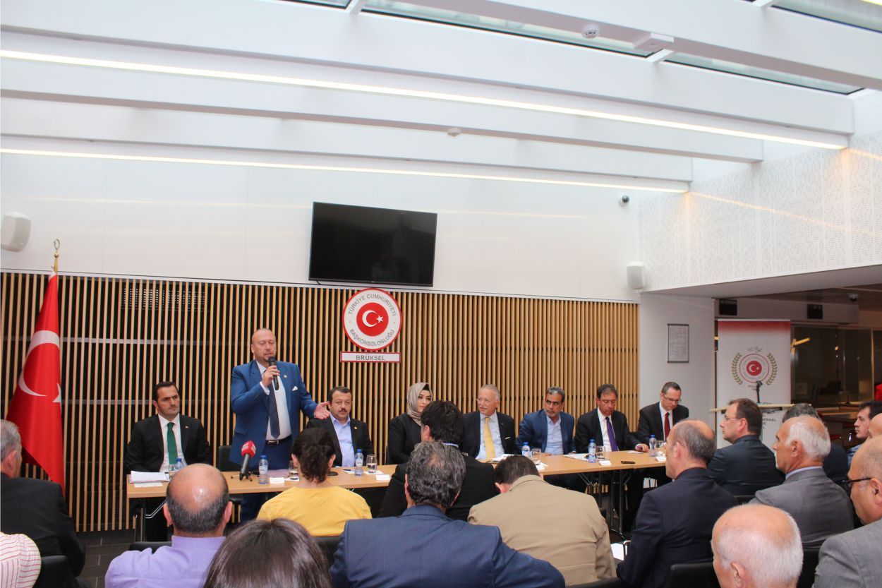 TBMM Dışişleri Komisyonu üyeleri Brüksel'de STK Temsilcileriyle buluştu...