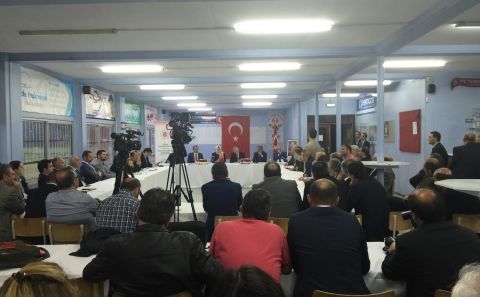 Belçikaâ€™da resmi temaslarda bulunan TBMM Dışişleri Komisyonu Heyeti Anvers'te halkla buluştu