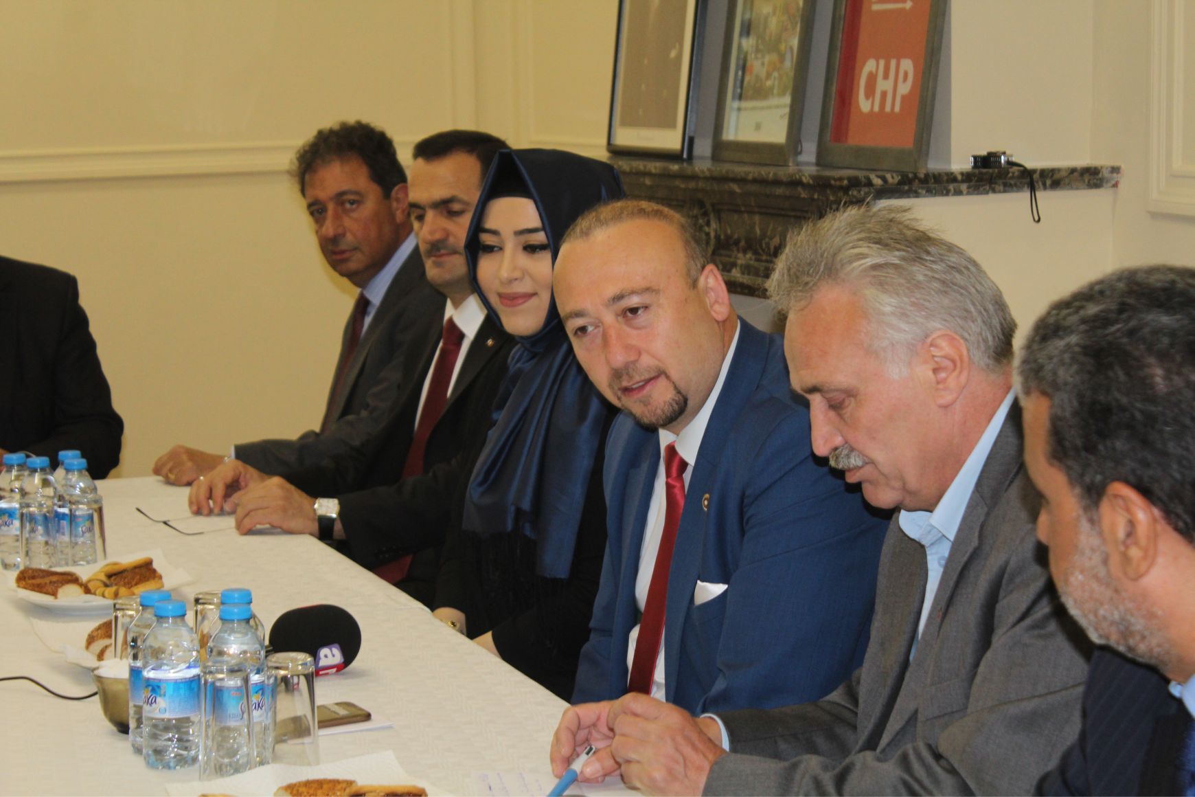 TBMM Dışişleri Komisyonu üyeleri Brüksel'de AK Parti, CHP ve BTFâ€™nu ziyaret etti.
