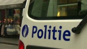 Belçikaâ€™da polise palalı saldırı
