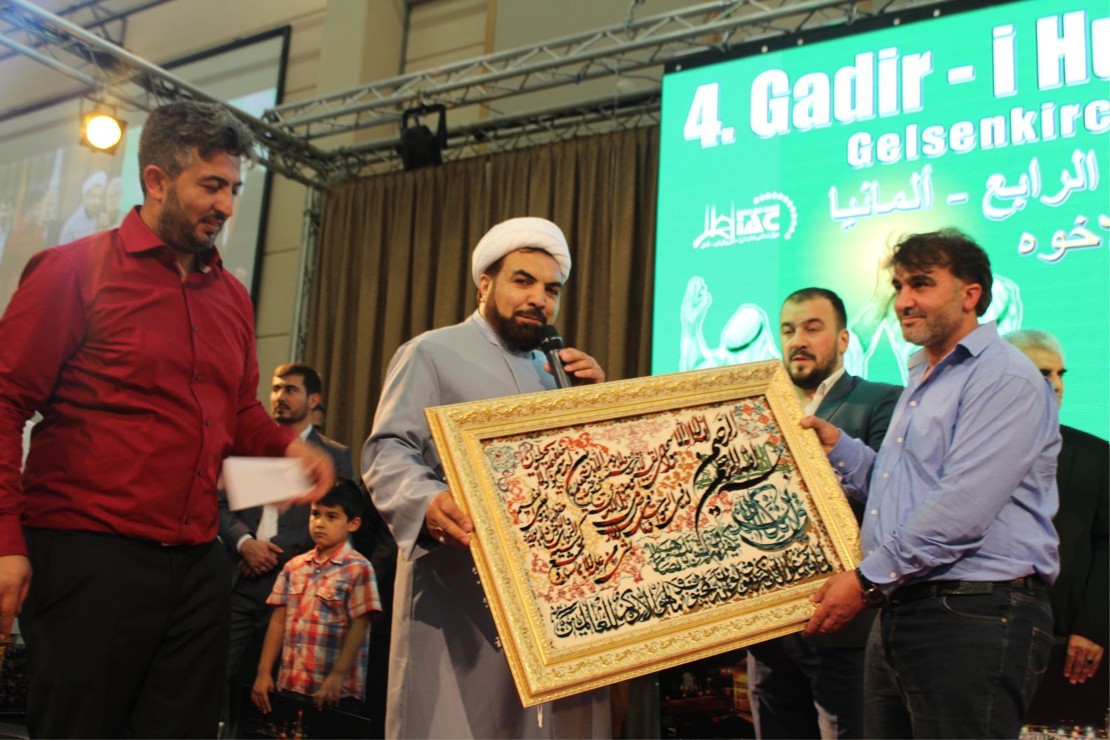 GADİRİ HUM BAYRAMI ALMANYAâ€™DA COŞKUYLA KUTLANDI