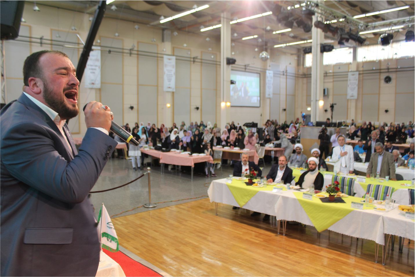 GADİRİ HUM BAYRAMI ALMANYAâ€™DA COŞKUYLA KUTLANDI